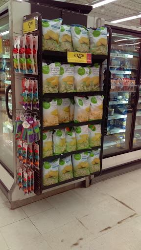 Grocery Store «Kroger», reviews and photos, 1802 N Pointe Dr, Durham, NC 27705, USA