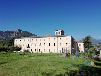 Priorato di Saint-Pierre Località Priorato, 1, 11010 Saint-Pierre AO, Italia