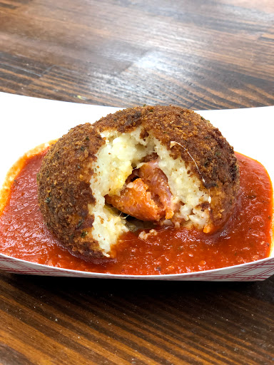 Supermarket «The Corner Market», reviews and photos, 12 Concord St, Holliston, MA 01746, USA