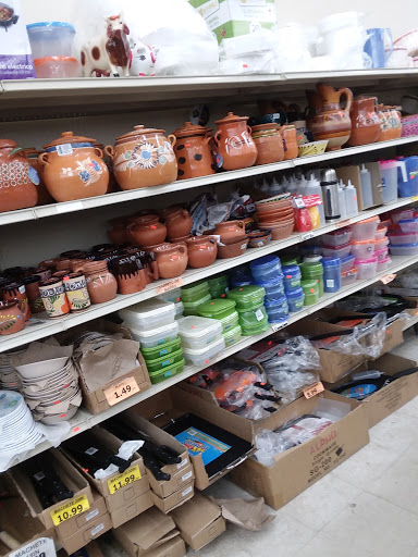 Supermarket «Food World», reviews and photos, 401 E Lakewood Ave, Durham, NC 27707, USA