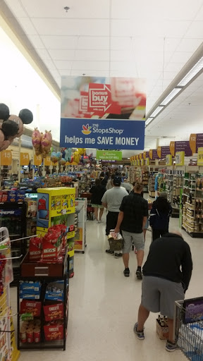 Grocery Store «Stop & Shop», reviews and photos, 385 NY-25A, Miller Place, NY 11764, USA