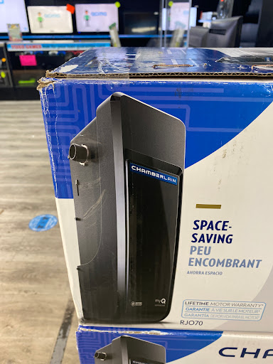 Pawn Shop «Mega Pawn & Jewelry», reviews and photos, 4006 W Vine St, Kissimmee, FL 34741, USA