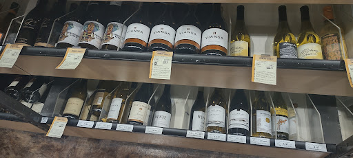 Wine Store «Total Wine & More», reviews and photos, 8201 Day Creek Blvd, Rancho Cucamonga, CA 91739, USA