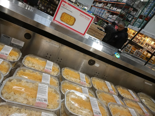 Warehouse store «Costco Wholesale», reviews and photos, 14390 Chantilly Crossing Ln, Chantilly, VA 20151, USA