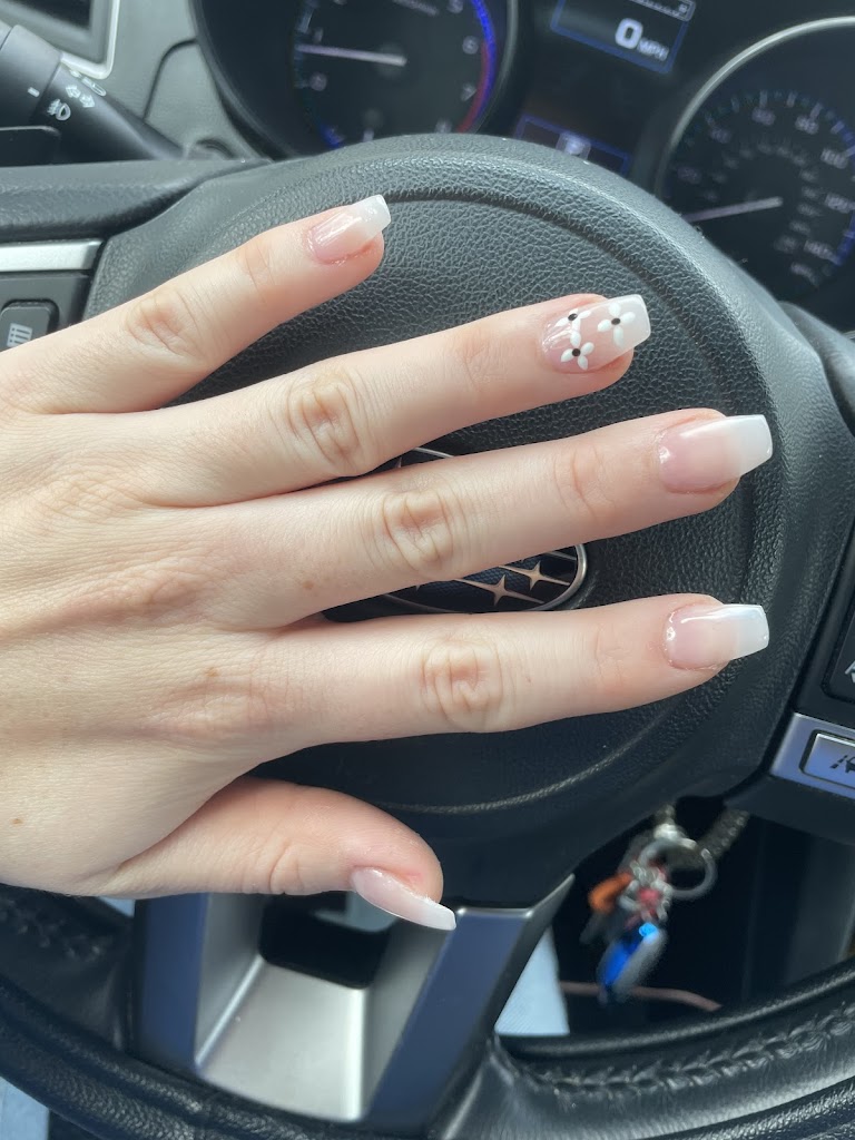 Lucky Nails 01238