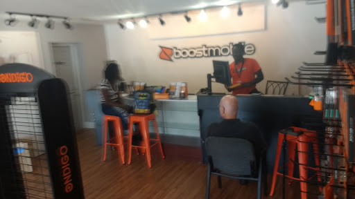 Telecommunications Service Provider «Boost Mobile Store Dream Team Wireless», reviews and photos, 2016 University Blvd N, Jacksonville, FL 32211, USA