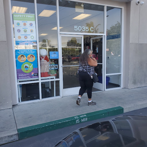 Donations Center «Goodwill Store & Donation Center», reviews and photos