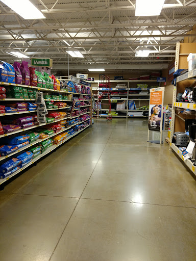 Pet Supply Store «PetSmart», reviews and photos, 5154 Nicholson Ln, Kensington, MD 20895, USA