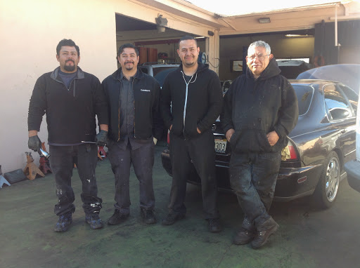Auto Repair Shop «PINEDA AUTO REPAIRS Inc», reviews and photos, 4365 Huntington Dr S, Los Angeles, CA 90032, USA