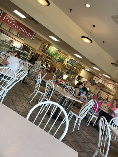 Shopping Mall «Aurora Farms Premium Outlets», reviews and photos, 549 S Chillicothe Rd, Aurora, OH 44202, USA