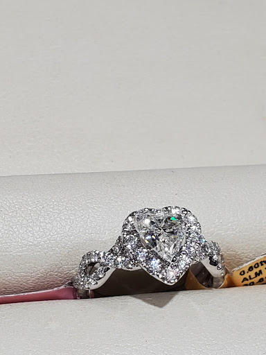 Jewelry Store «Golden Nugget Jewelers», reviews and photos, 800 Chestnut St, Philadelphia, PA 19107, USA