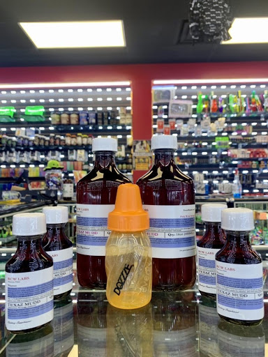 Tobacco Shop «Pine-Apple Xpress Smoke Shop Vape Shop, & Hookahs Sugar Land», reviews and photos, 10701 W Bellfort Ave b182, Houston, TX 77099, USA