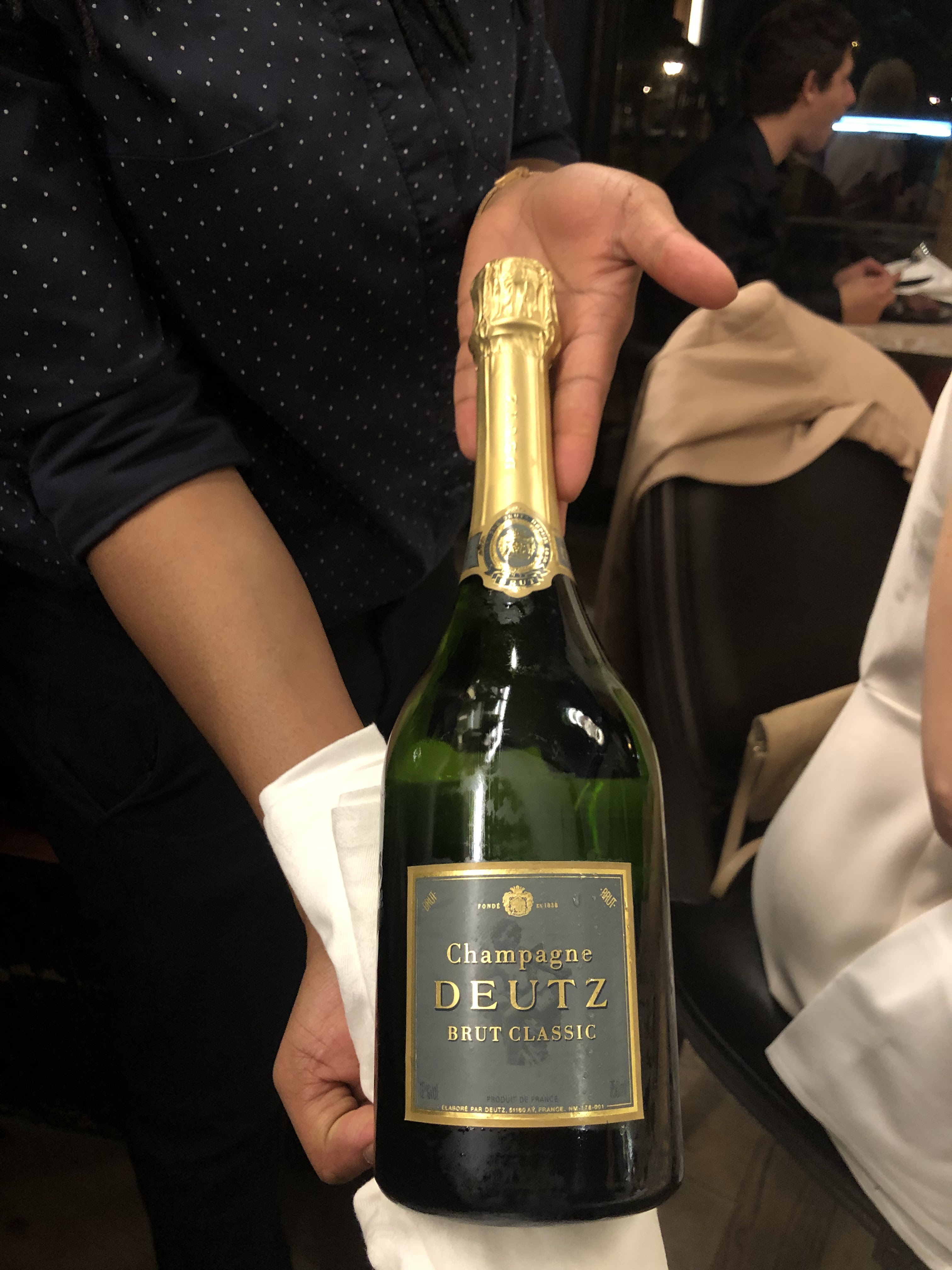 Photo n° 10 de l'avis de Champagne.� fait le 30/03/2020 à 20:00