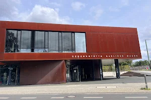 Visitor Center of the Berlin Wall Memorial image