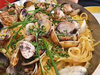 Spaghetti alle vongole du Restaurant français Le Miramar à Marseille - n°1