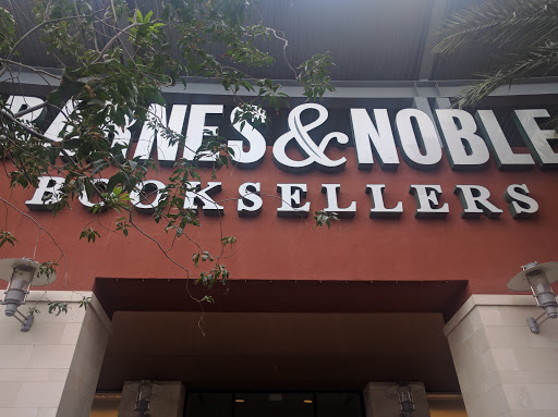 Book Store «Barnes & Noble», reviews and photos, 2000 E Rio Salado Pkwy #1032, Tempe, AZ 85281, USA
