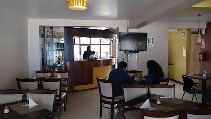 Restaurant Machu Picchu - Av. tintaya 106, Espinar 08301, Peru