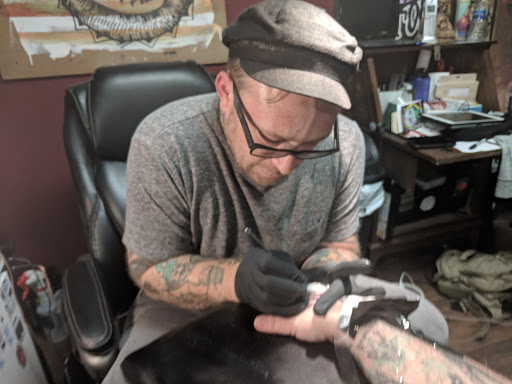 Tattoo Shop «Electric Hand Tattoo», reviews and photos, 913 Gallatin Ave, Nashville, TN 37206, USA