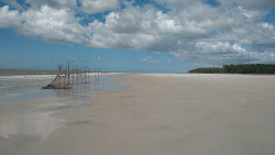 Photo de Praia da Romana avec rivage droit, long