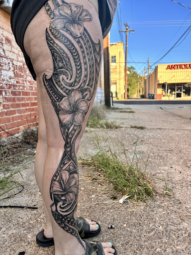 Explore charlotte's web tattoo ideas, creative tattoo ideas in Gladewater, available at Hillies Appointment Only