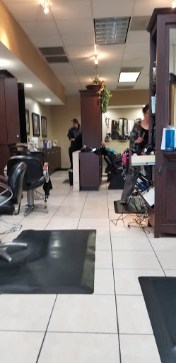 Beauty Salon «Mane Attraction Salon & Wellness Spa», reviews and photos, 170 Costello Dr, Winchester, VA 22602, USA