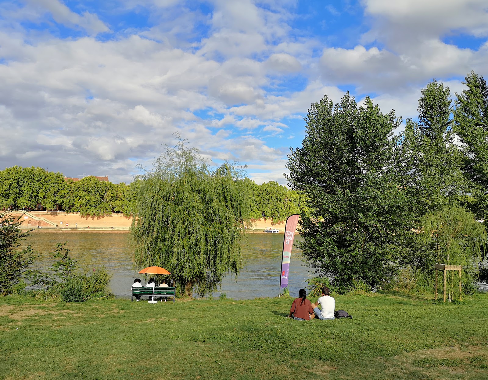 Foto van Plage Toulouse met turquoise puur water oppervlakte