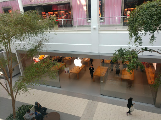 Computer Store «Apple Arden Fair», reviews and photos, 1689 Arden Way, Sacramento, CA 95815, USA