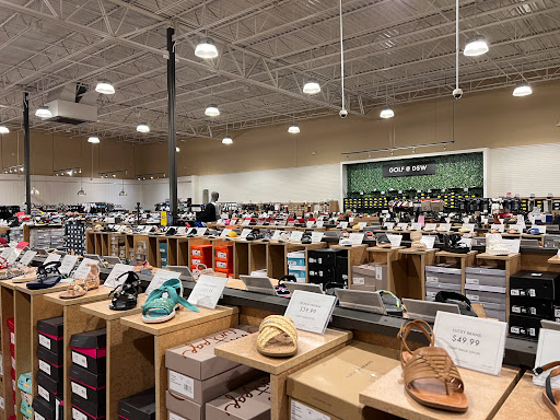 Shoe Store «DSW Designer Shoe Warehouse», reviews and photos, 3333 Preston Rd, Frisco, TX 75034, USA