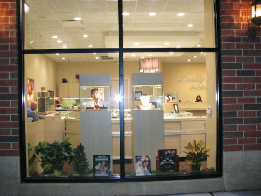 Jewelry Store «Lustig Jewelers», reviews and photos, 281 W Townline Rd, Vernon Hills, IL 60061, USA