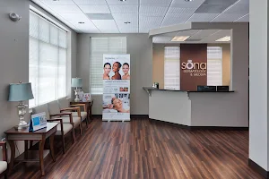 Sona Dermatology image