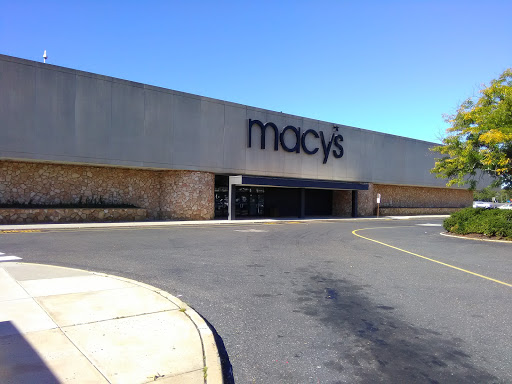 Shopping Mall «Deptford Mall», reviews and photos, 1750 Deptford Center Rd, Deptford Township, NJ 08096, USA