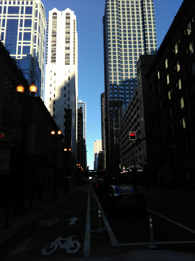 Donut Shop «Do-Rite Donuts & Coffee», reviews and photos, 50 W Randolph St, Chicago, IL 60601, USA