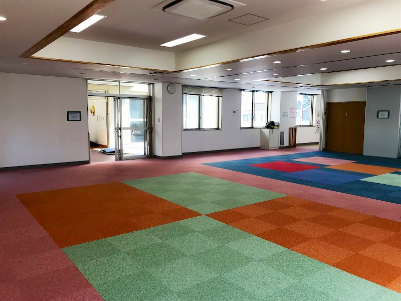 グルコミ 兵庫県宝塚市 児童館で みんなの評価と口コミがすぐわかるグルメ 観光サイト