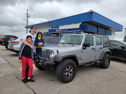 Used Car Dealer «McKee Auto», reviews and photos, 5095 NE 14th St, Des Moines, IA 50313, USA