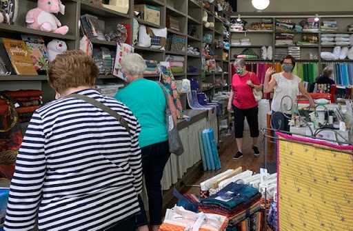 Quilt Shop «Thimbles», reviews and photos, 940 S State St, Lockport, IL 60441, USA