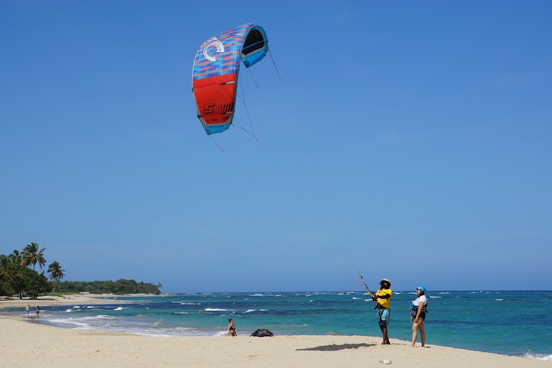 Kite Legend Kiteboarding School
