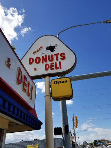 Donut Shop «Fresh Donut & Deli», reviews and photos, 2699 State St, South Salt Lake, UT 84115, USA