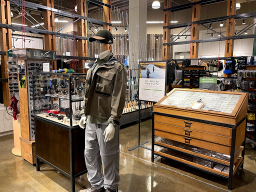 Clothing Store «L.L. Bean», reviews and photos, 75 Evergreen Way, South Windsor, CT 06074, USA