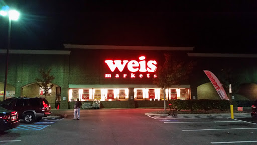 Supermarket «Weis Markets», reviews and photos, 10 Village Center Rd, Reisterstown, MD 21136, USA