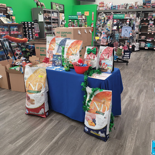 Pet Supply Store «Pet Supplies Plus», reviews and photos, 13360 W 87th St Pkwy, Lenexa, KS 66215, USA