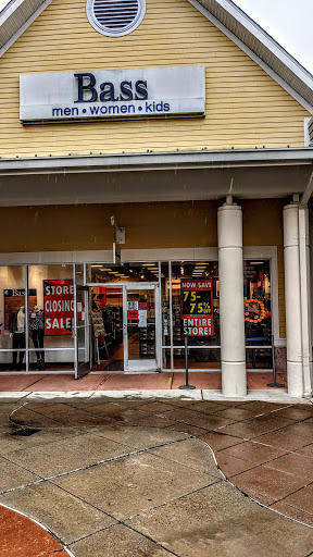 Outlet Store «Bass Factory Outlet», reviews and photos, 1 Premium Outlet Blvd, Tinton Falls, NJ 07753, USA
