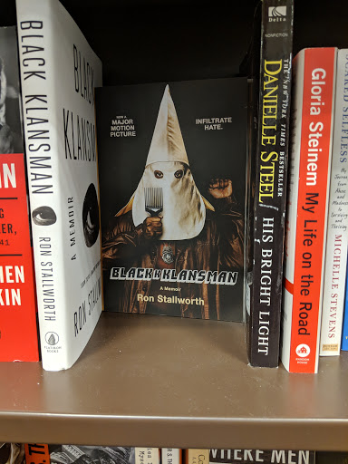 Book Store «Books-A-Million», reviews and photos, 6601 Edwardsville Crossing Dr, Edwardsville, IL 62045, USA