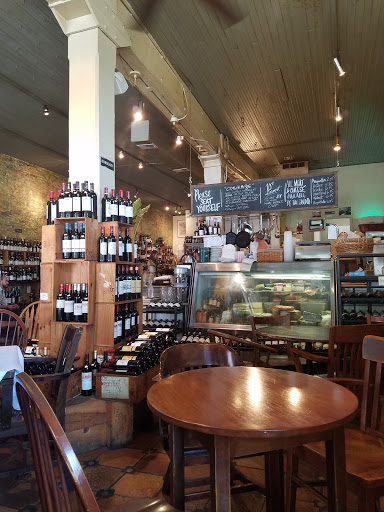 Wine Store «La Buvette Wine & Grocery», reviews and photos, 511 S 11th St, Omaha, NE 68102, USA