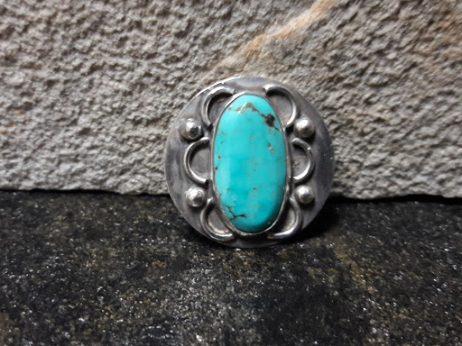 Pawn Shop «Parkway Jewelry and Loan Pawn Shop», reviews and photos, 4006 W Plano Pkwy, Plano, TX 75093, USA