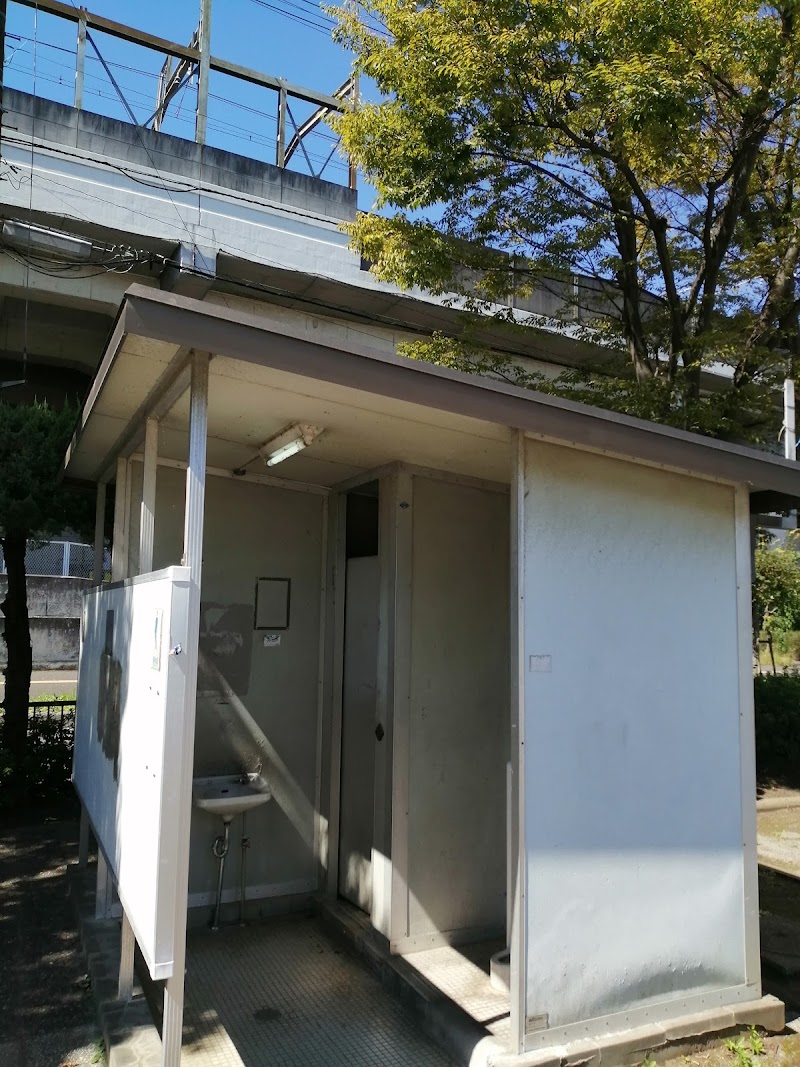 鈴谷東公園 公衆トイレ