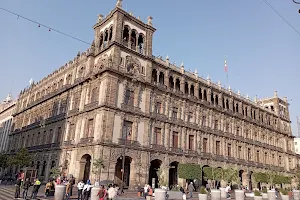 Antiguo Edificio del Ayuntamiento image