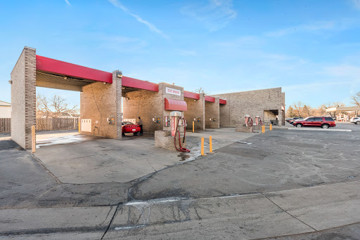 North Sheridan 25¢ Car Wash en Arvada