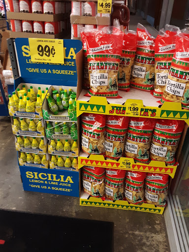 Grocery Store «Grocery Outlet Bargain Market», reviews and photos, 920 Ocean Beach Hwy, Longview, WA 98632, USA