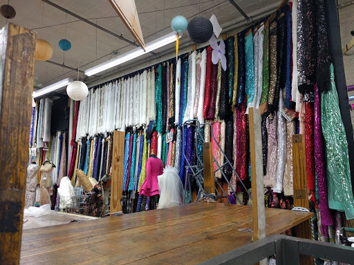 Fabric Store «Textile Discount Outlet», reviews and photos, 2121 W 21st St, Chicago, IL 60608, USA