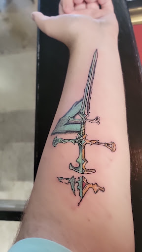 Tattoo Shop «Dallas Tattoo & Arts Company», reviews and photos, 2712 Live Oak St, Dallas, TX 75204, USA